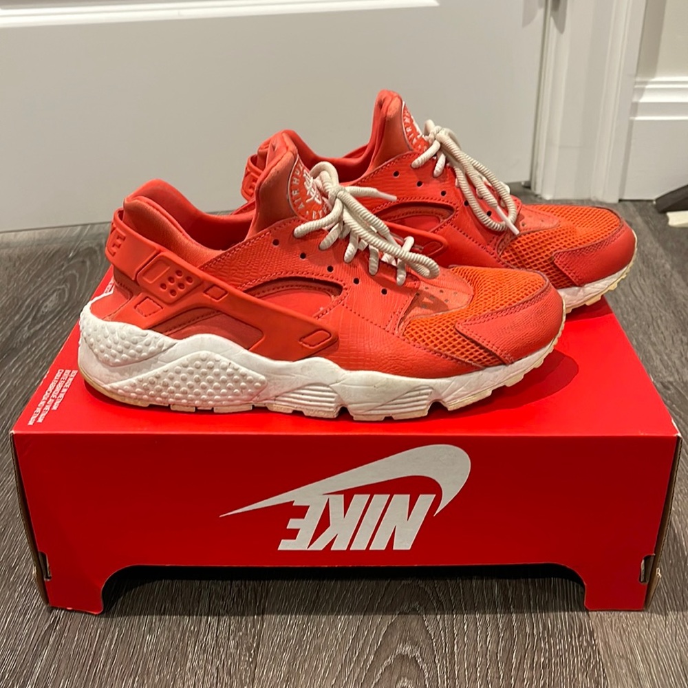 Nike Air Hurache